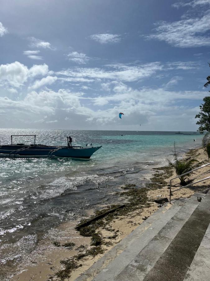 Takbo Beach Resort Хенерал Луна Екстериор снимка